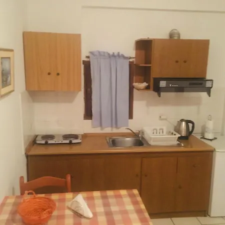 Apartment Magda Polychrono